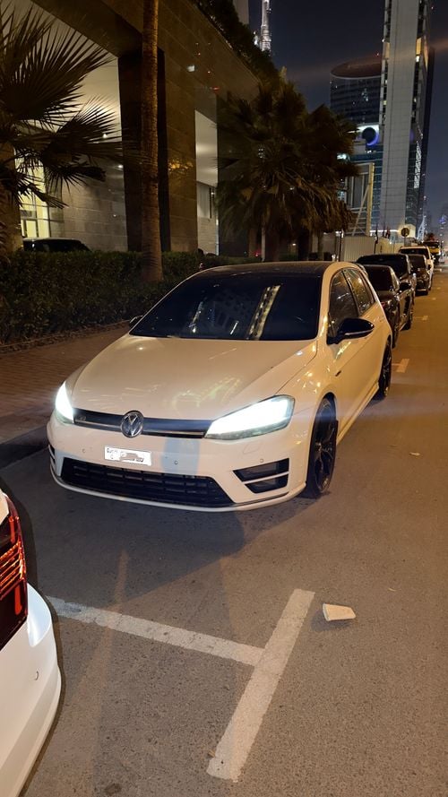 Volkswagen Golf R