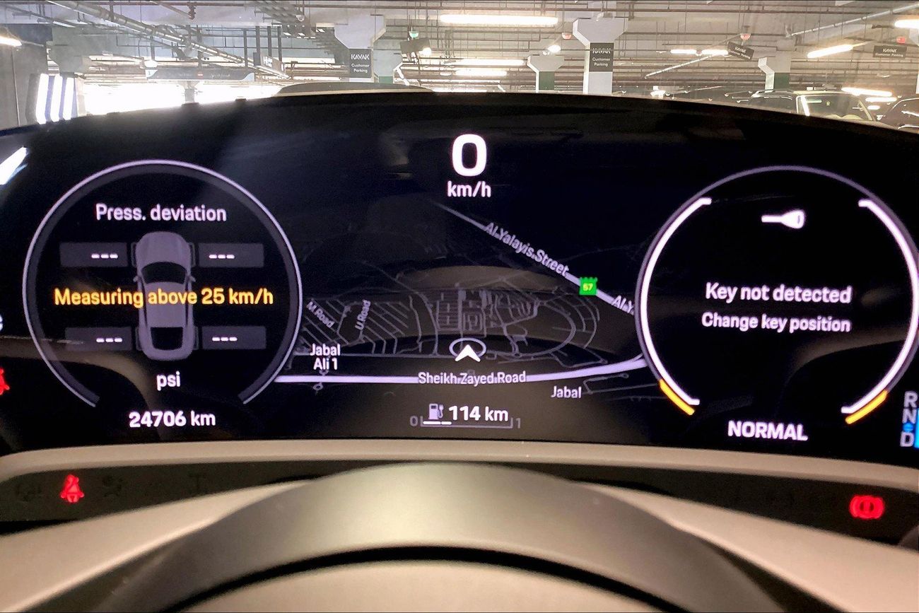 بورش تايكان Taycan | National Day Celebration | شامل الضمان | 0 ﺪﻔﻋﺓ ﺃﻮﻟﻯ