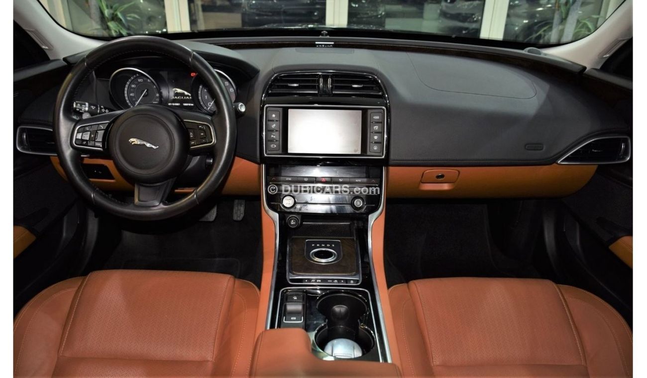 جاكوار XE ORIGINAL PAINT ( صبغ وكاله ) Jaguar XE 25t 2016 Model! GCC Specs