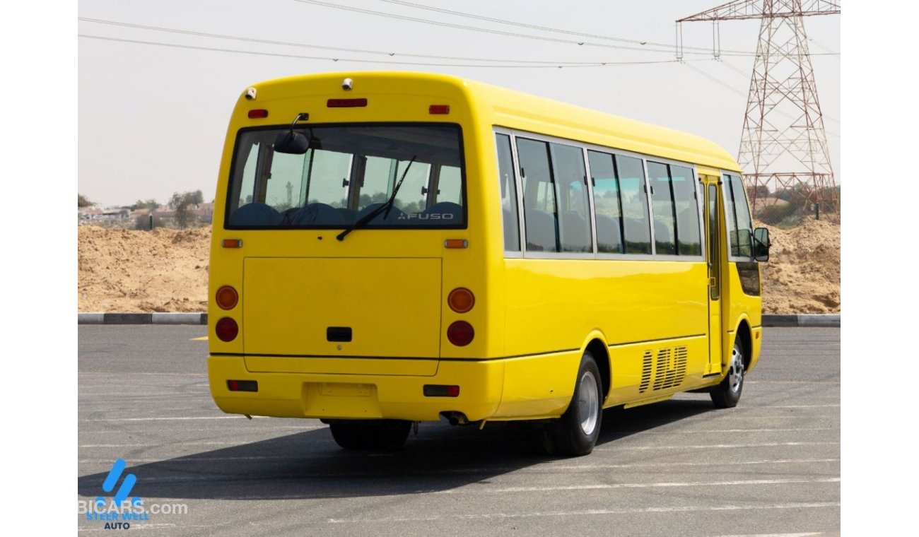 ميتسوبيشي روزا 2016 32 Seater School Bus 4.2L Diesel MT / Like New Condition / GCC Specs / Book Now