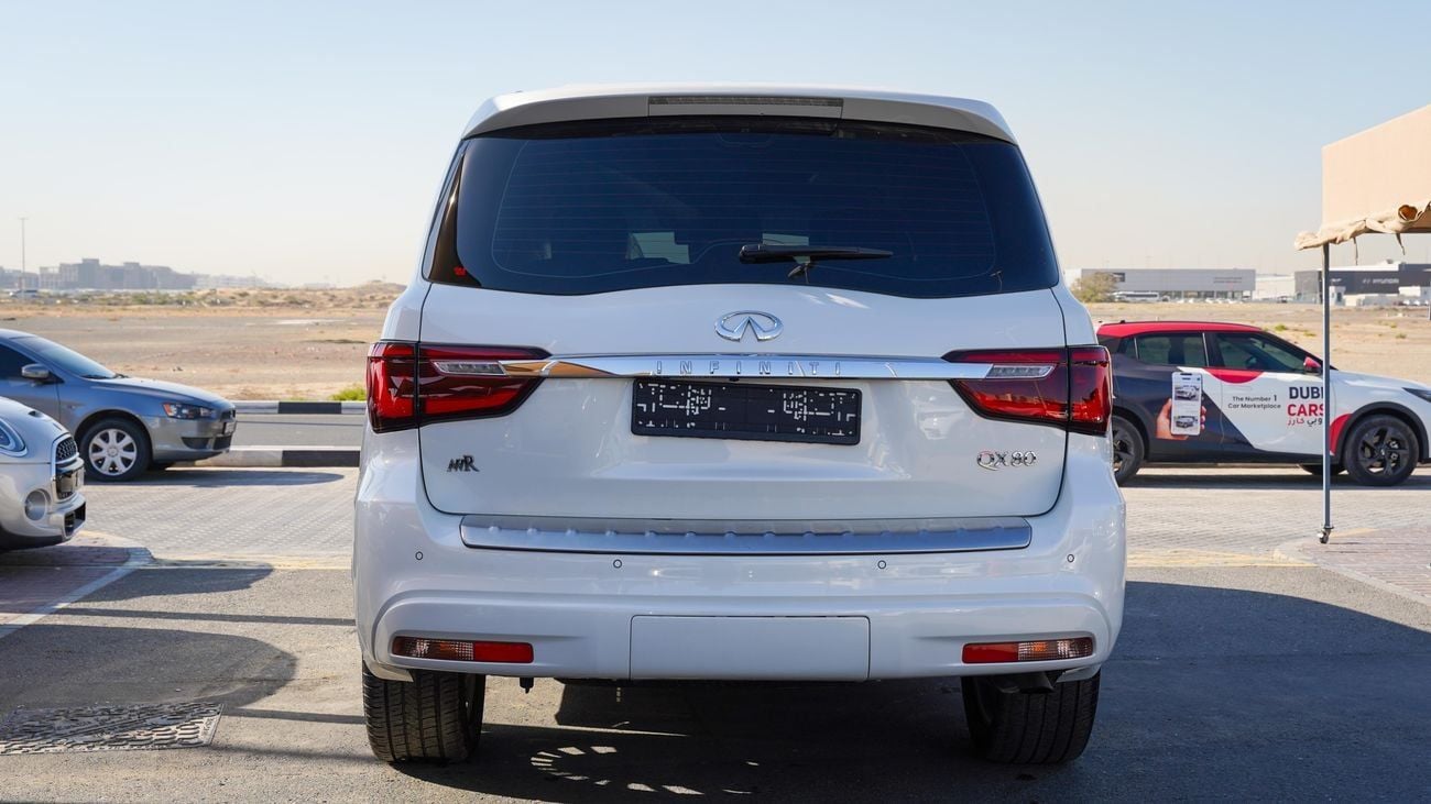 Infiniti QX80