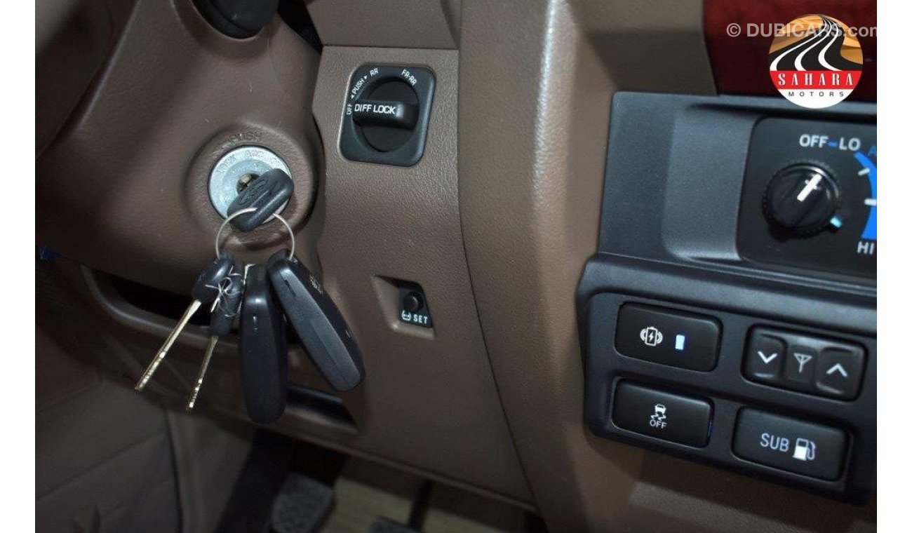 Toyota Land Cruiser Pick Up LX V6 4.0L Petrol 4WD Manual Transmission