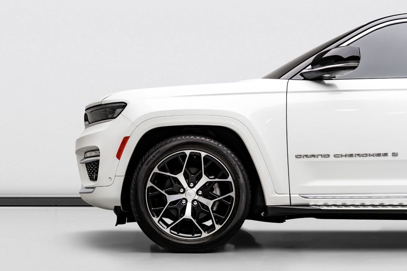 Jeep Grand Cherokee Summit Reserve 3.6L 2025 Jeep Grand Cherokee Summit, Jeep Warranty + Service Contract, Low KMs, GCC