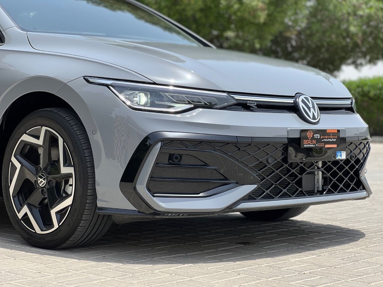 فولكس واجن جولف ار Base 2.0T