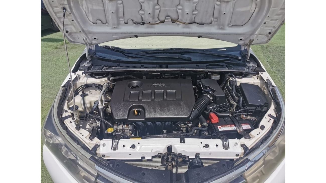 تويوتا كورولا SE Very Clean Car