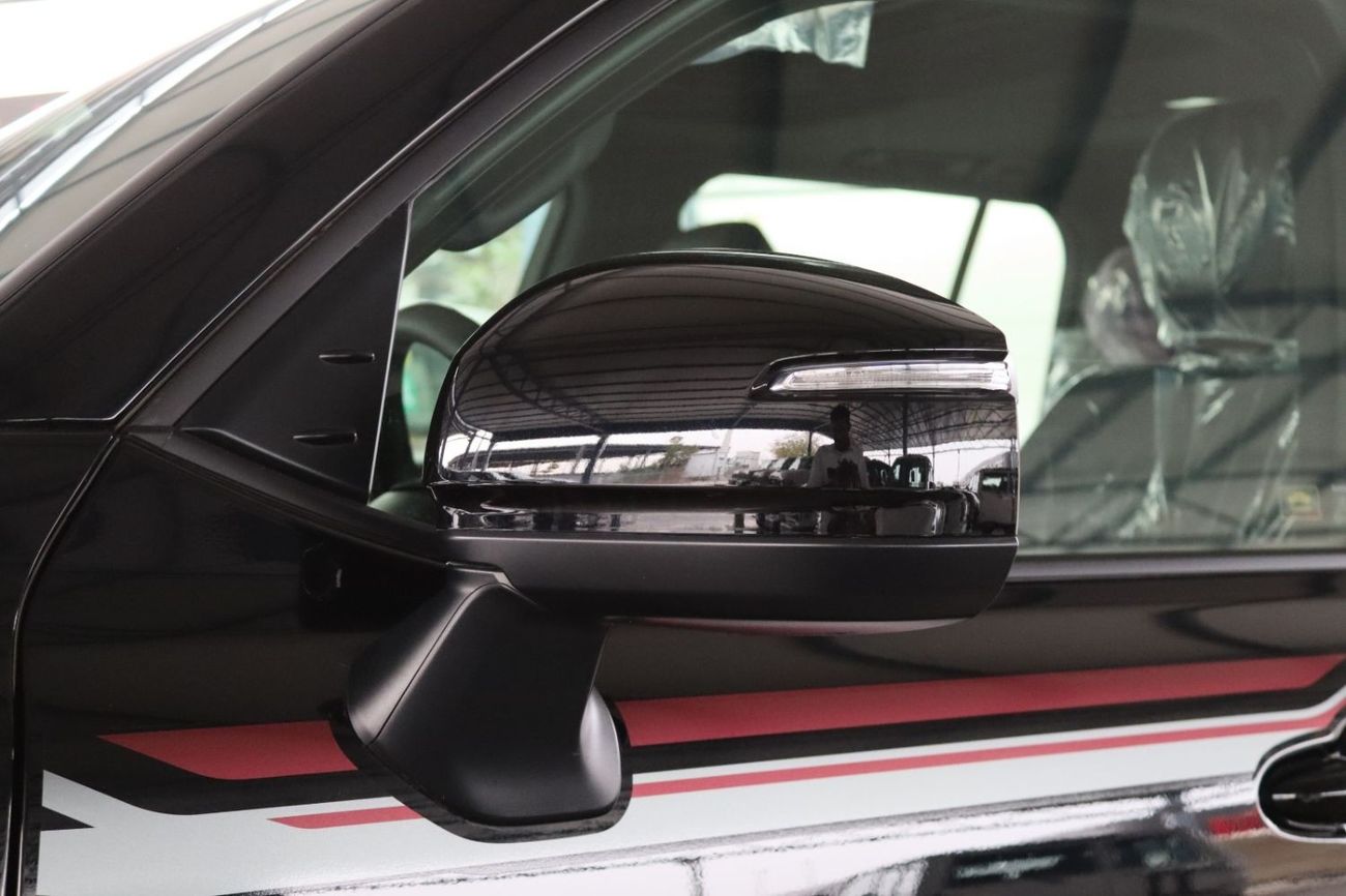 Toyota Land Cruiser 2025 LAND CRUISER 300 4.0 V6 VXE.s RADAR **EXPORT ONLY**التصدير فقط خارج الخليج***