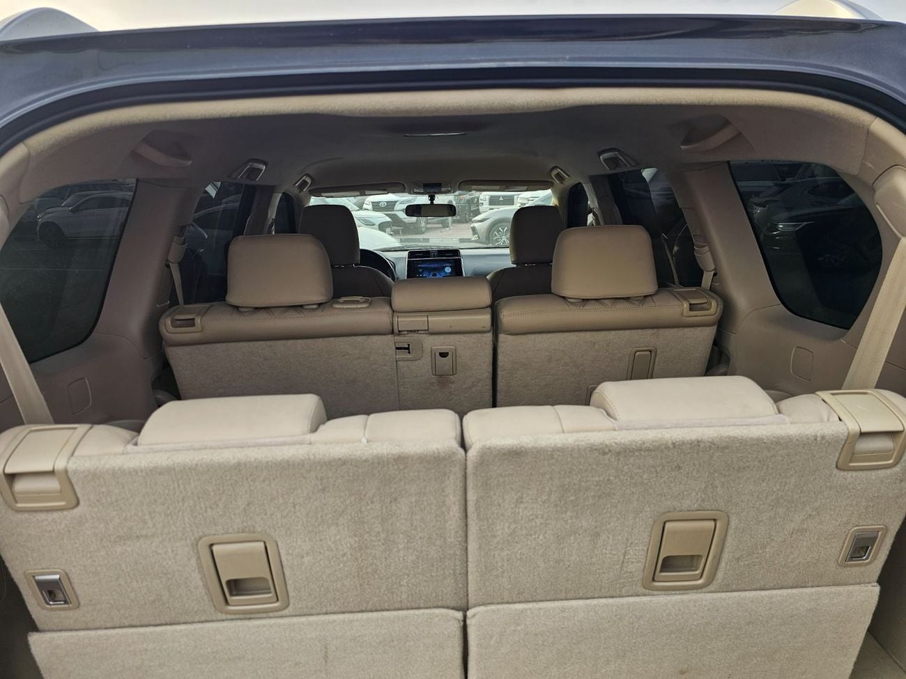 Toyota Prado TX-L Top 2.7L LHD-4WD-Automatic-Petrol-GCC specs-6 Cylinders-7Seats-5 Doors