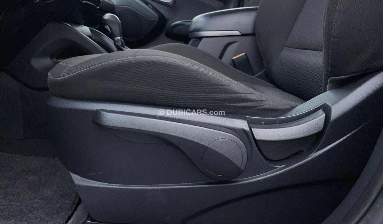 Hyundai Tucson GL 2 | Zero Down Payment | Free Home Test Drive