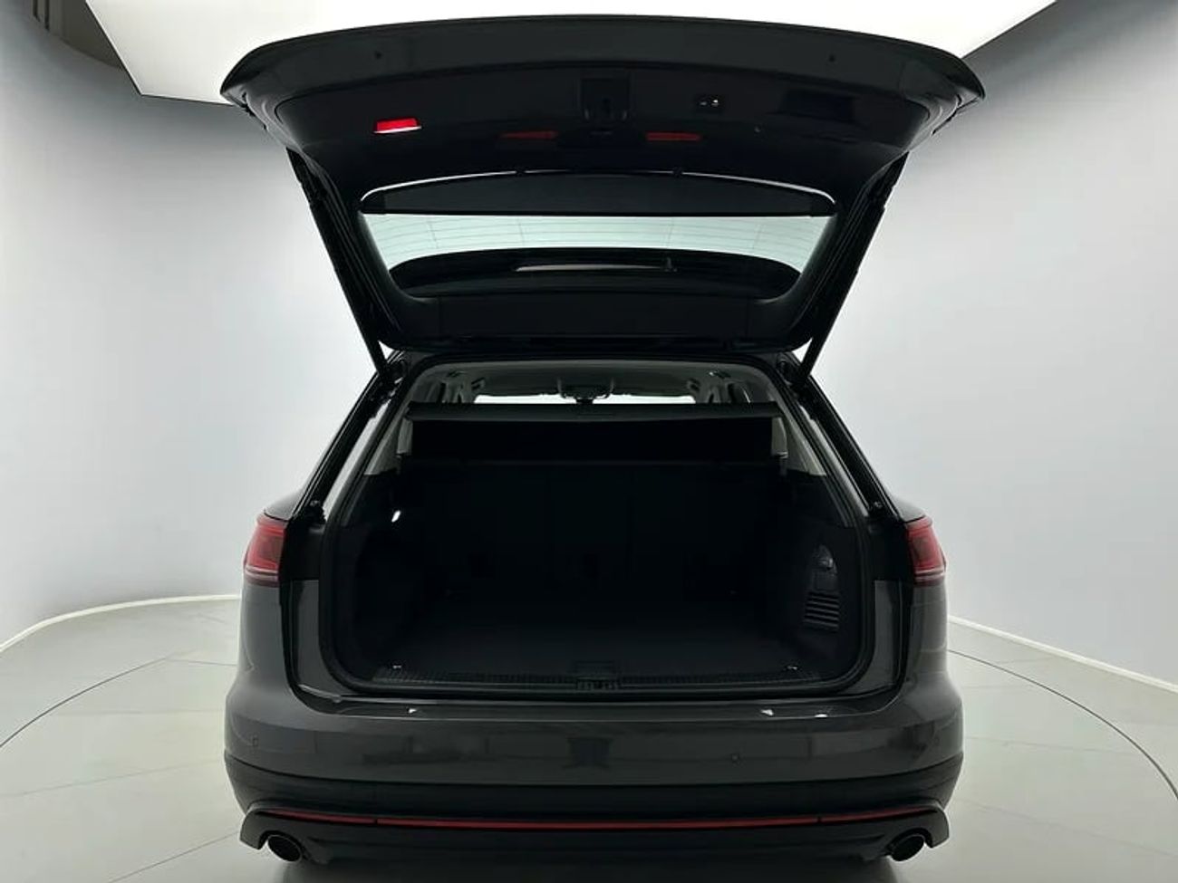 Volkswagen Touareg Trendline 2.0L Trend (REF#17199)