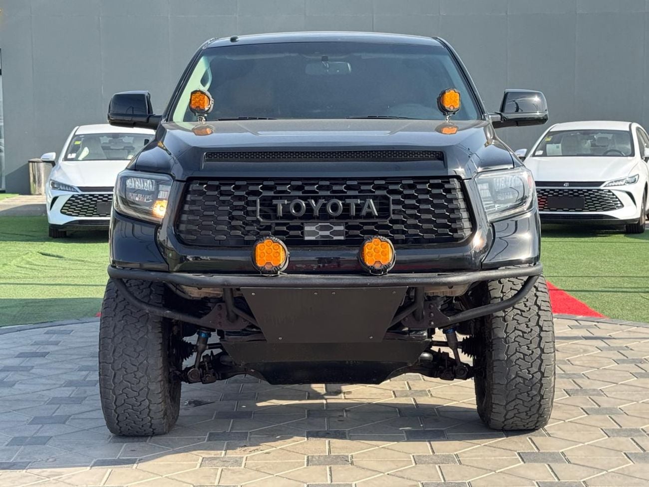 Toyota Tundra Std 5.7L