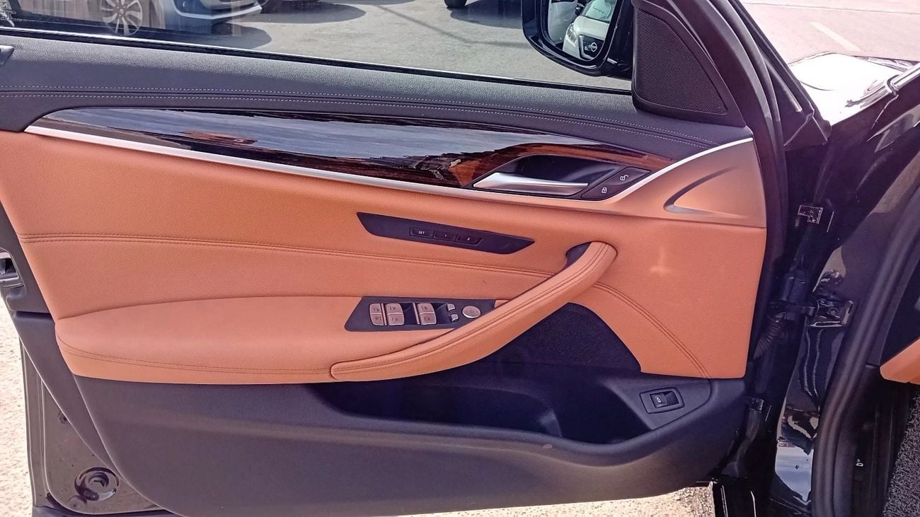 بي أم دبليو 520i بي ام  دبليو 520i