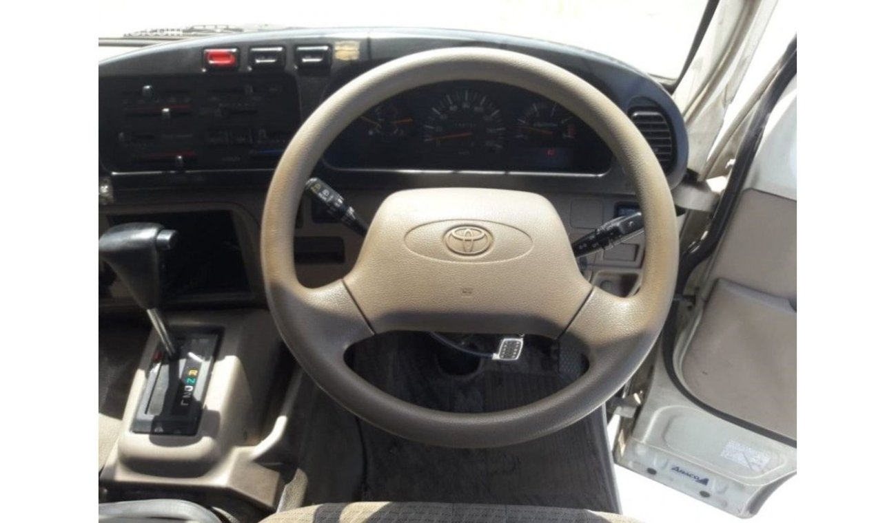 Toyota Coaster Coaster bus RIGHT HAND DRIVE (PM539)