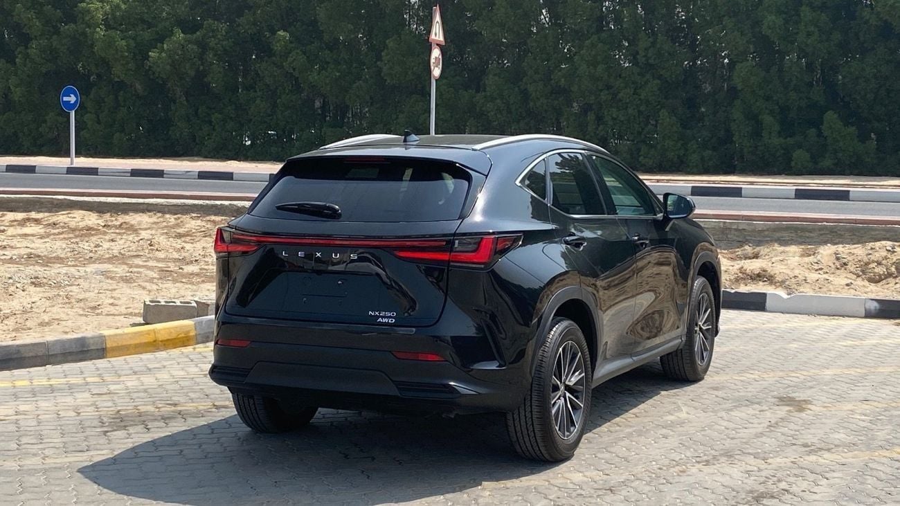 لكزس NX 250 F-Sport 2.5T Platinum