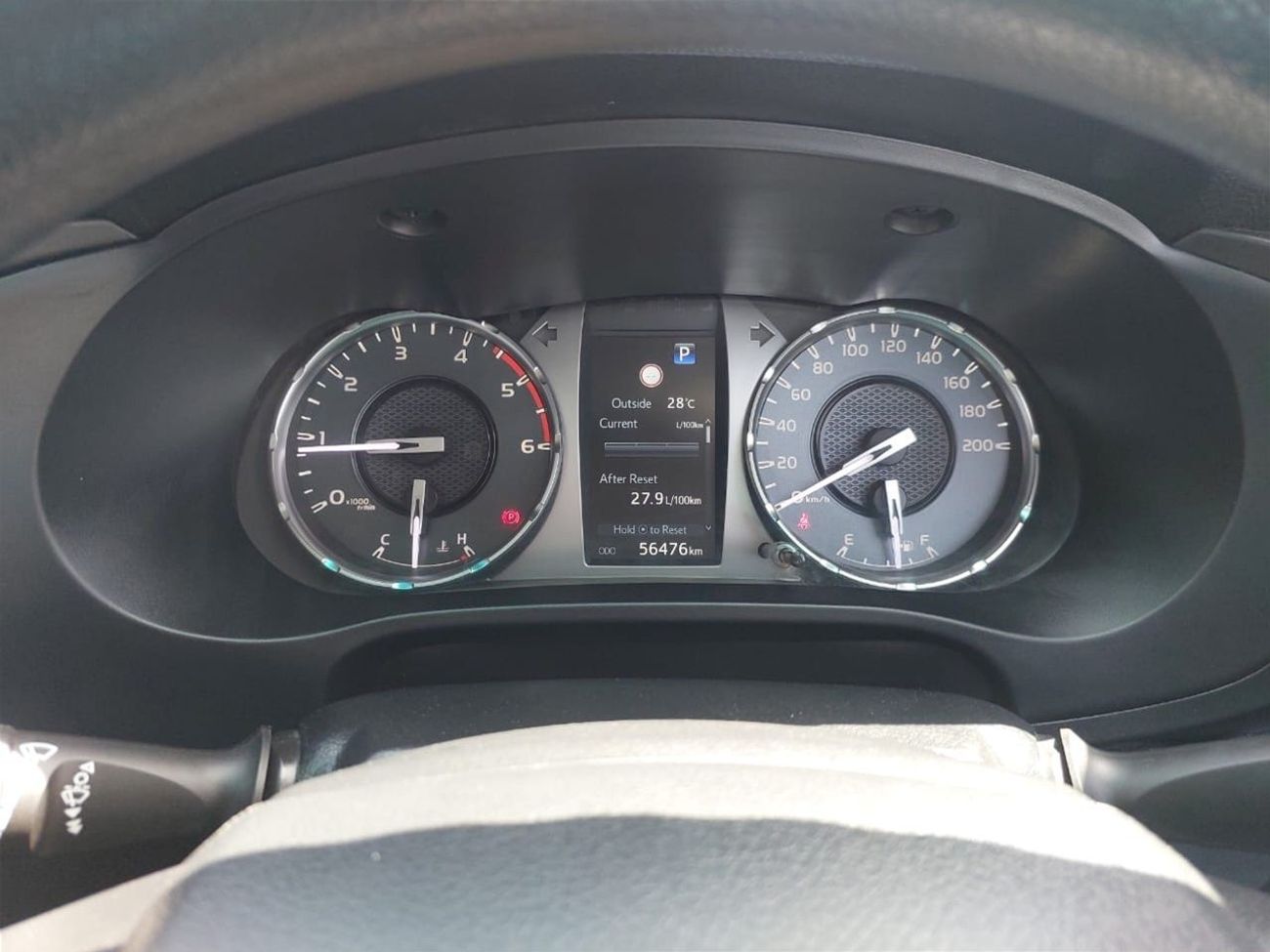 Toyota Hilux TOYOTA HILUX PICK UP RHD 2021 MODEL 2.8L DIESEL AUTOMATIC(PM66455)