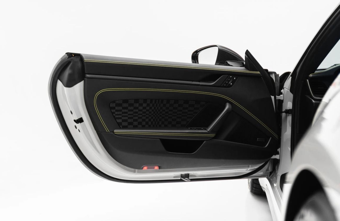 Porsche 911 3.6L Twin-eTurbo Flat-Six + T-Hybrid System | Warranty