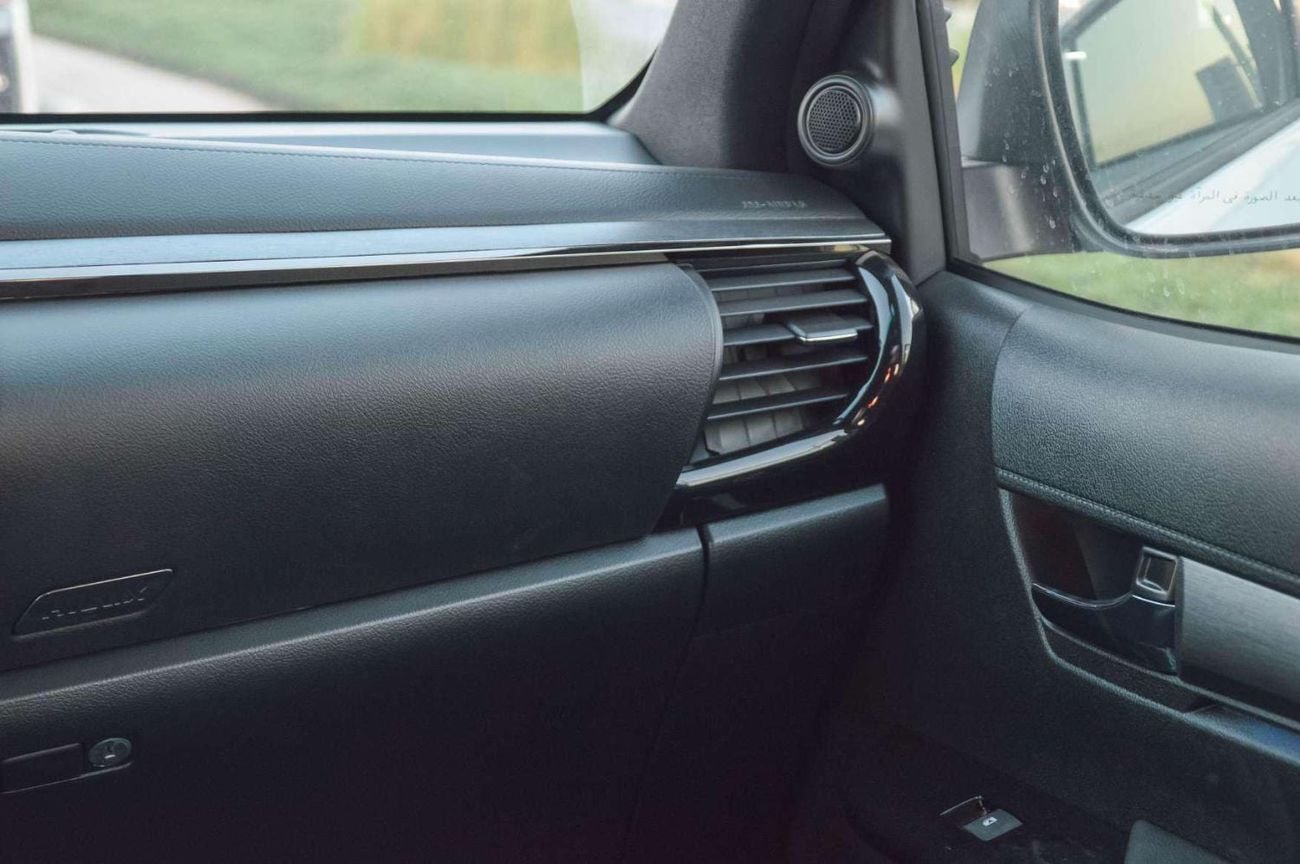 Toyota Hilux ADVENTURE 4.0L 4WD PETROL PICKUP 2026