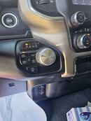 RAM 1500 Laramie 5.7L (6 Seater)