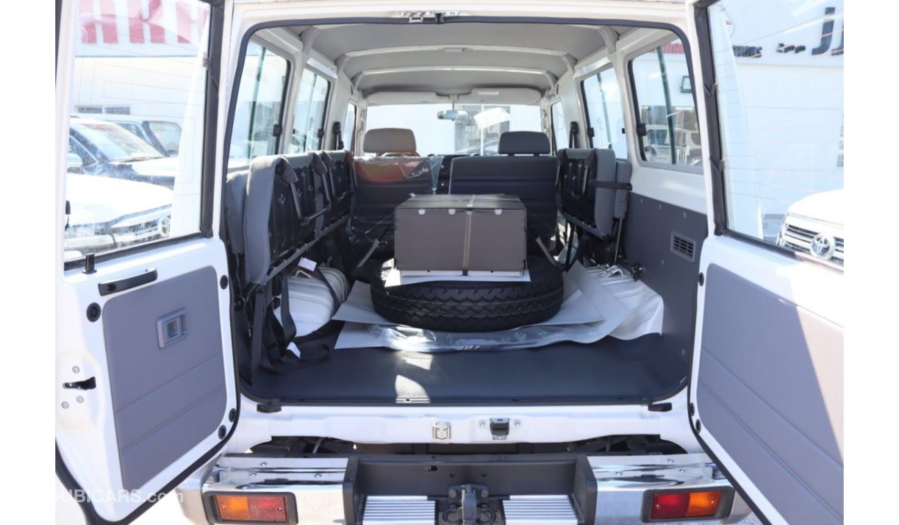 Toyota Land Cruiser 70 2023 LAND CRUISER GRJ 78 HARD TOP 4.0 V6