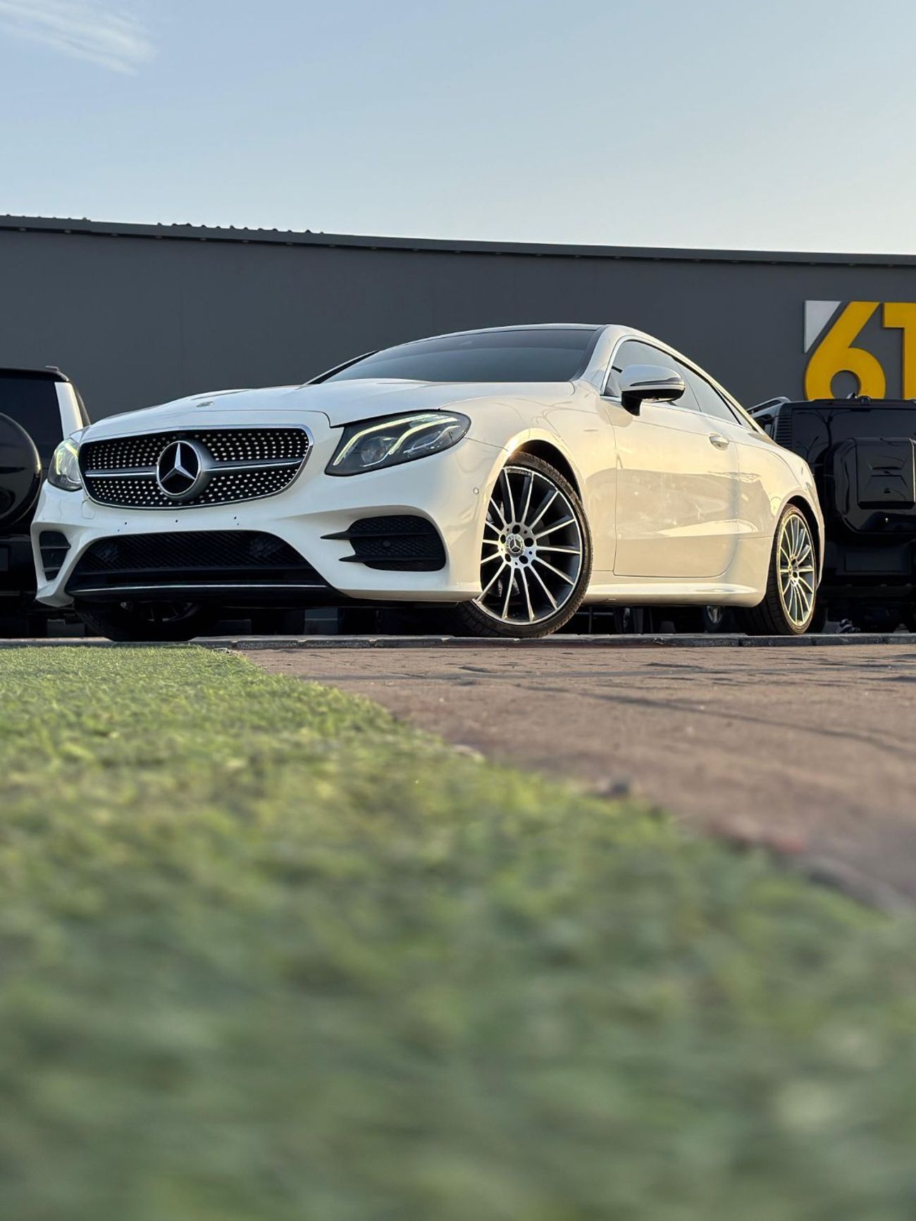 مرسيدس بنز E200