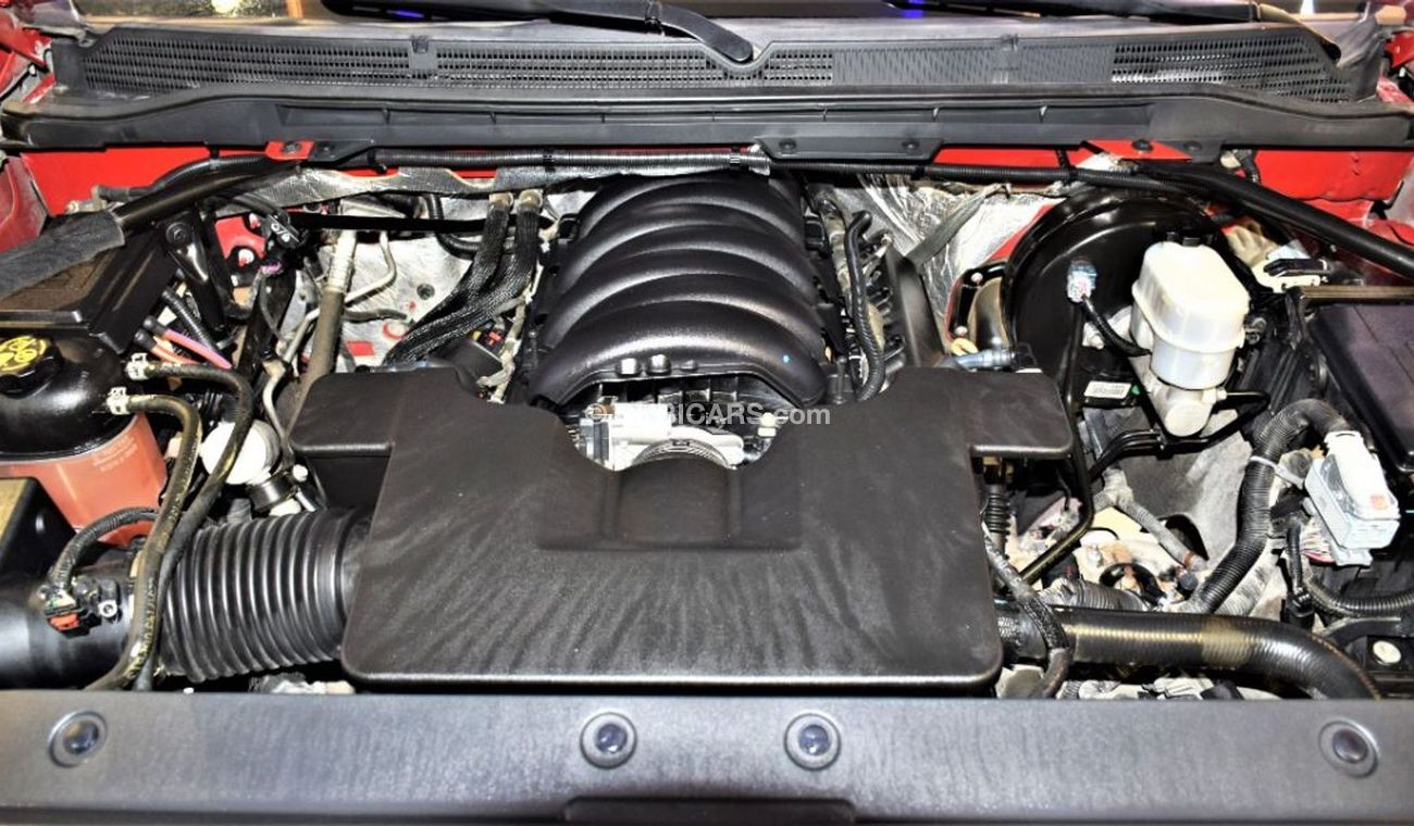 GMC Sierra Amazing GMC Sierra Z71 4x4 SLT 2014 Model!! in Red Color! GCC Specs