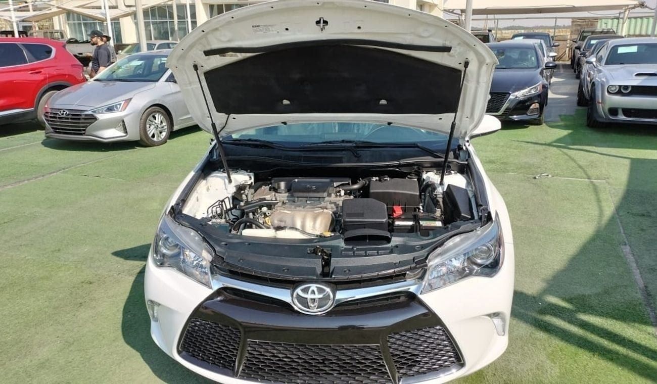 Toyota Camry GL 2.5L