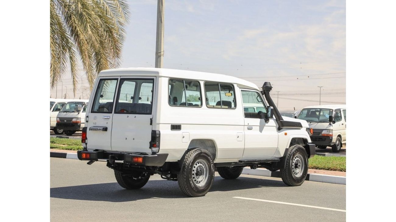 Toyota Land Cruiser 70 LC78 T/DSL- E./4WD/Manual. For Export