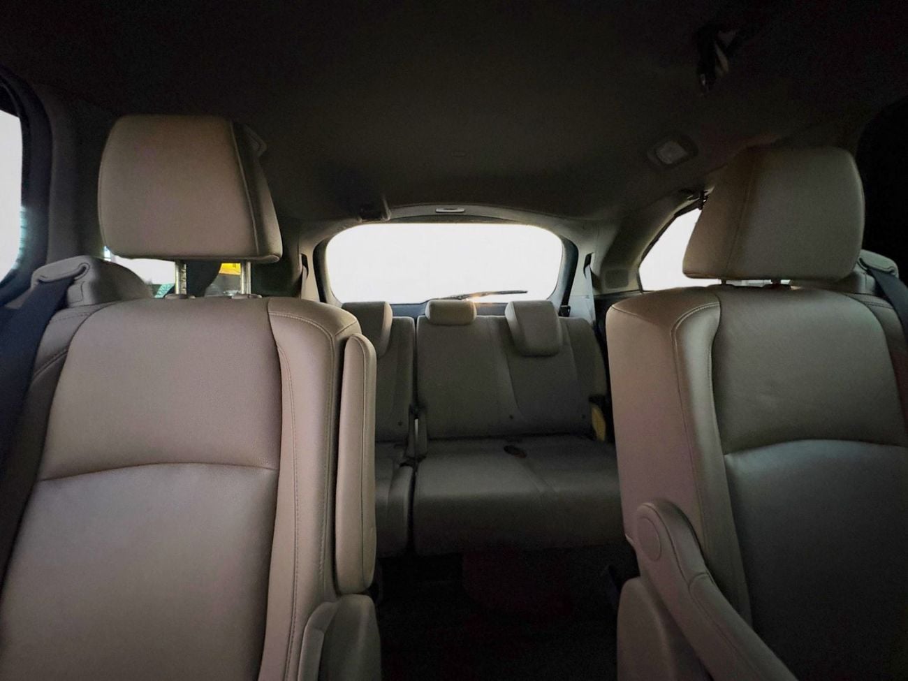 Honda Odyssey AED 698 P.M | 0% DOWN PAYMENT | HONDA ODYSSEY TOURING | 3.5L V6 | 2019 | GCC SPECS
