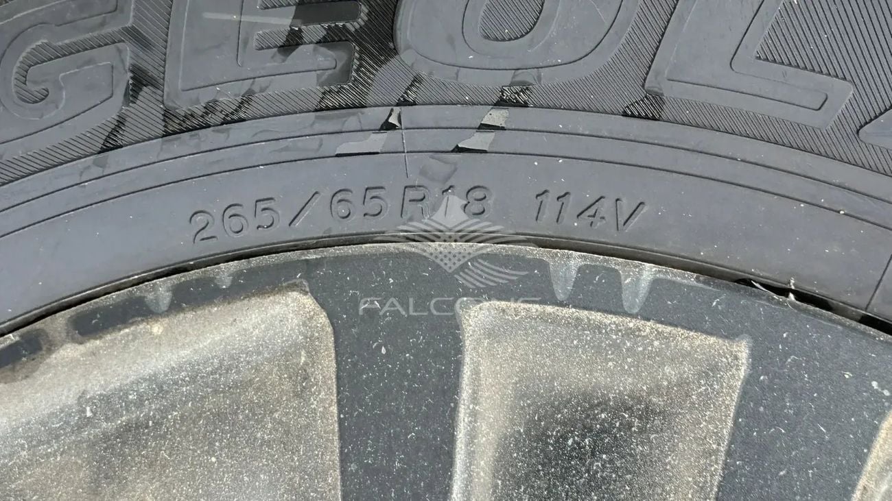 Toyota Prado Toyota PRADO 2.8L DIESEL ALL ROUNDER 5SP VX Spare Down AT - Middle option