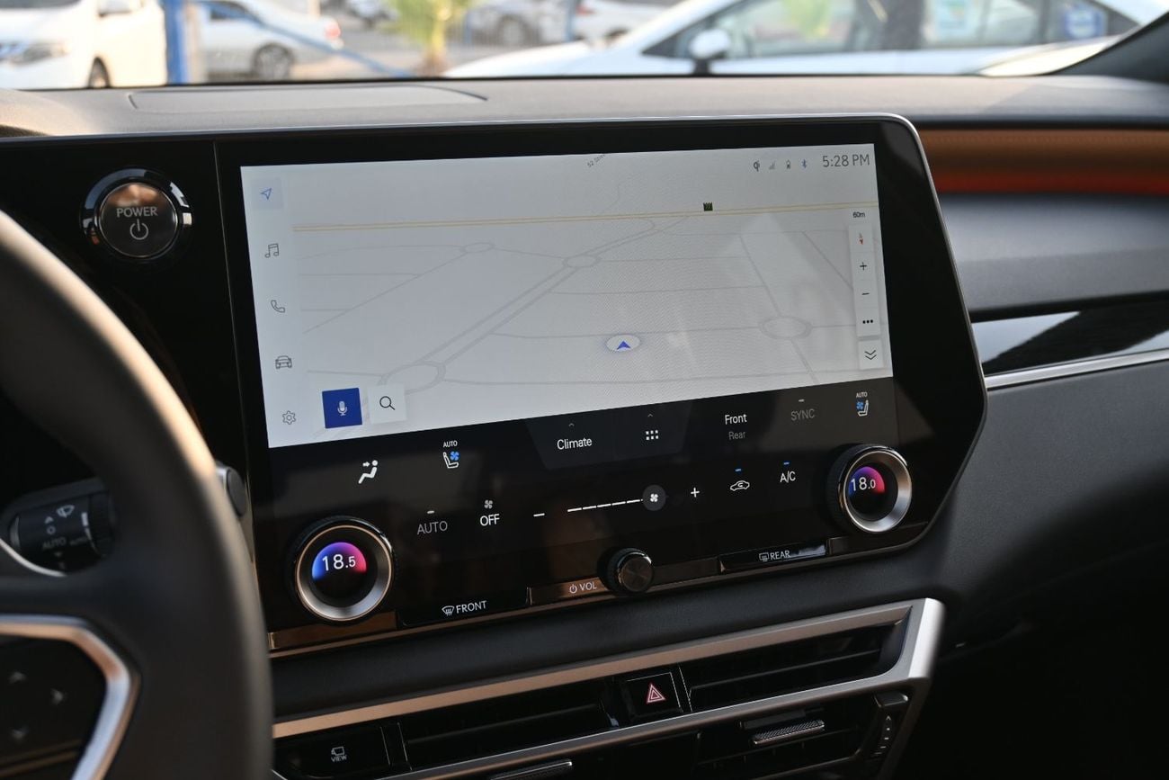 لكزس RX 350h لكزس RX350h الفاخرة موديل 2026، محرك 2.5 لتر هجين، دفع رباعي، اللون أبيض
