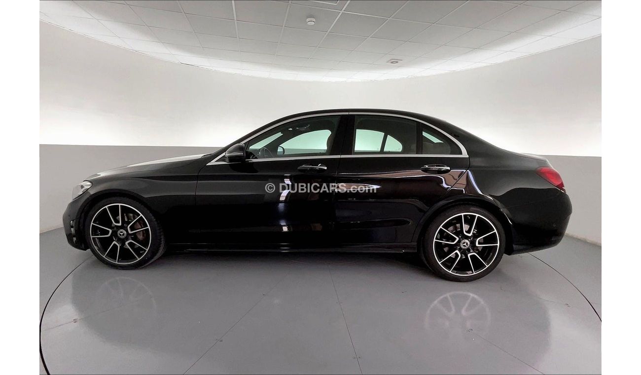 Mercedes-Benz C 200 Standard (AMG Line)