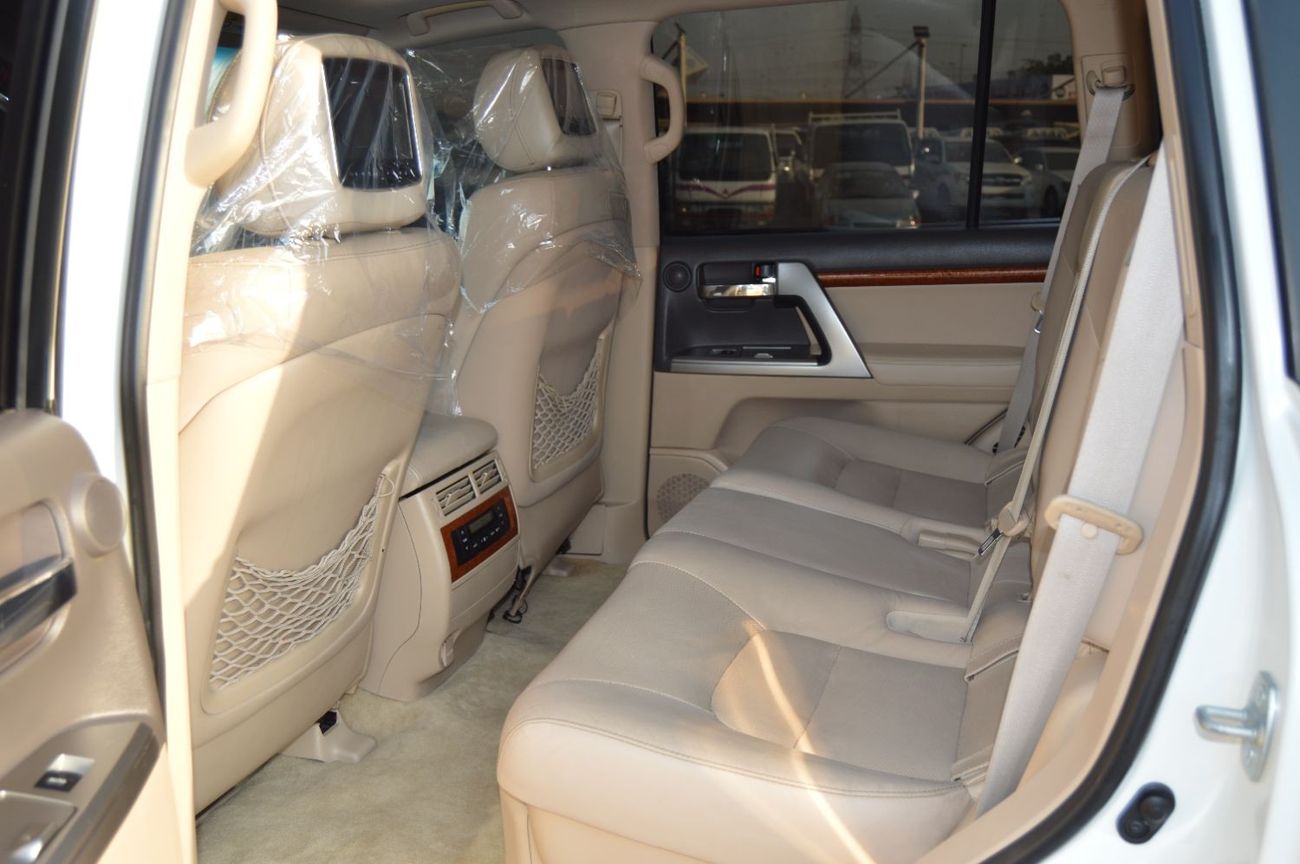 Toyota Land Cruiser Full Option