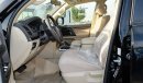 Toyota Land Cruiser GXR V8 Diesel 4.5L (beige and black interior available)