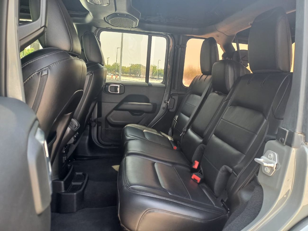 Jeep Wrangler Unlimited SPORT LL