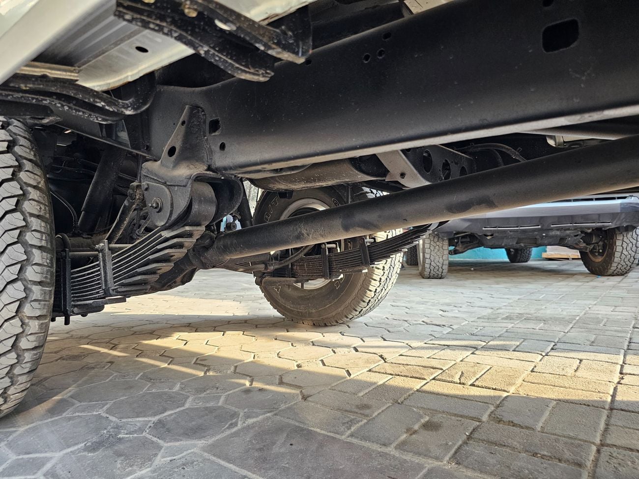 Toyota Land Cruiser Pickup 70 1hz diesel engine 4.2L V6