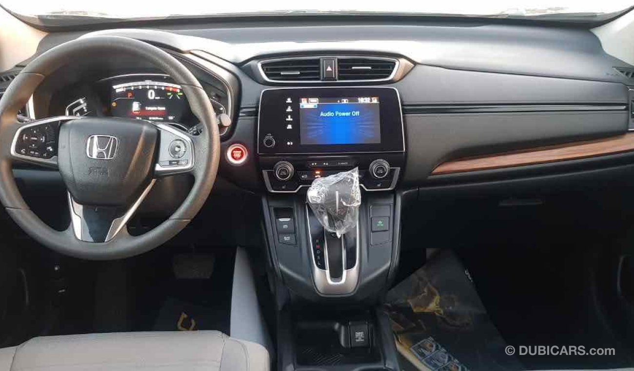 Honda CR-V fresh and imported and very clean inside and outside and totally ready to drive