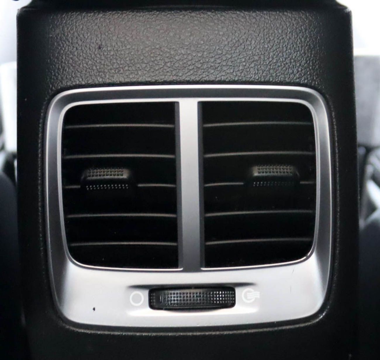 هيونداي أكسنت Base 1.6L (138 HP) hyundai accent  2022 GCC 1.6 L accident-free original paint in excellent conditio