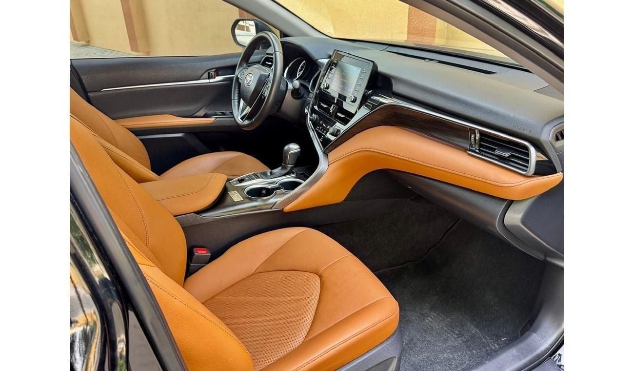 تويوتا كامري CAMRY 2023 40 Anniversary Edition,panoramic,GCC TOP OF RANGE