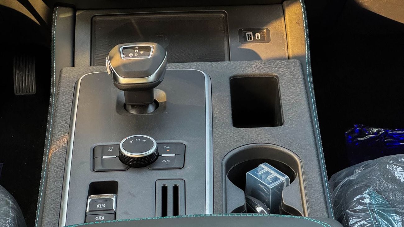 زي اكس جراندليون 2026 Brand New GCC 2.0L Turbo Petrol 4 Cylinders 4x4 Warranty/Service