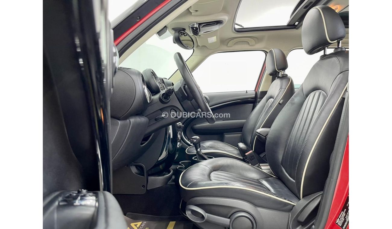 Mini Cooper Countryman Std Super Clean 2016 Mini Countryman, Service History, Warranty, GCC