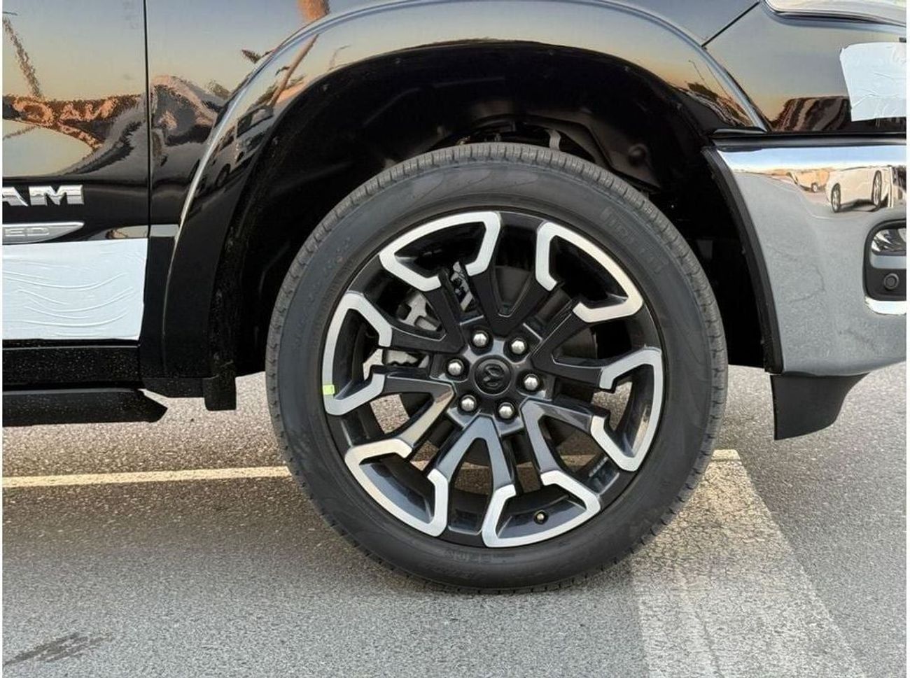 رام 1500 EXPORT PRICE - LIMITED 3.0L TWIN TURBO ESS / NIGHT EDITION