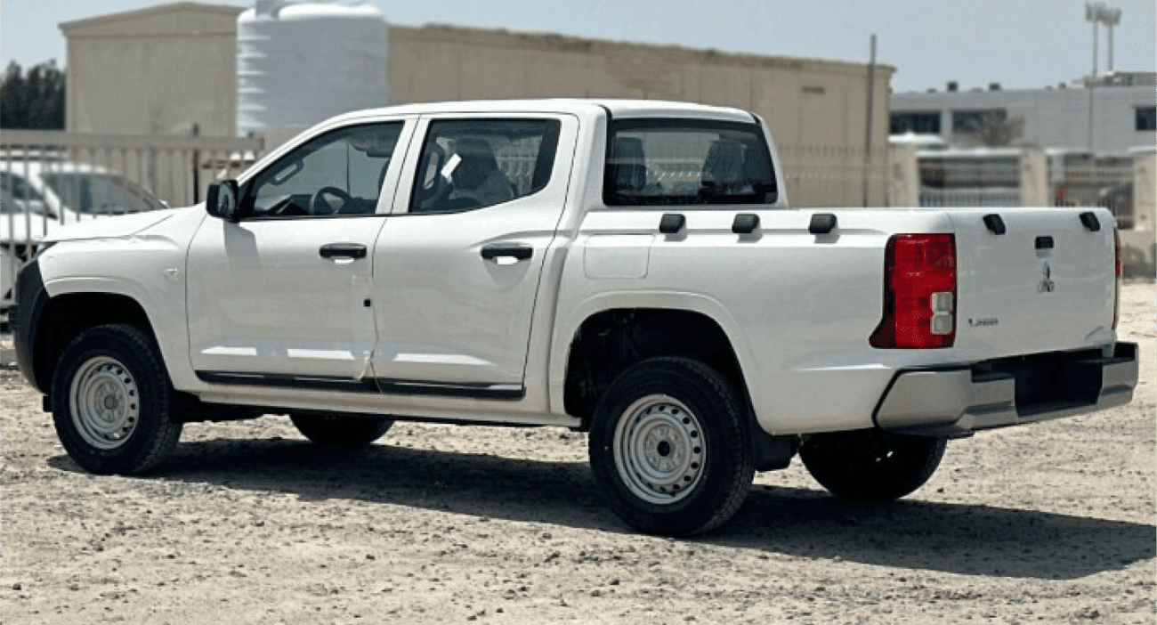 ميتسوبيشي L200 Mitsubishi L200 2.4L D DC 4WD GL New Face 5MT