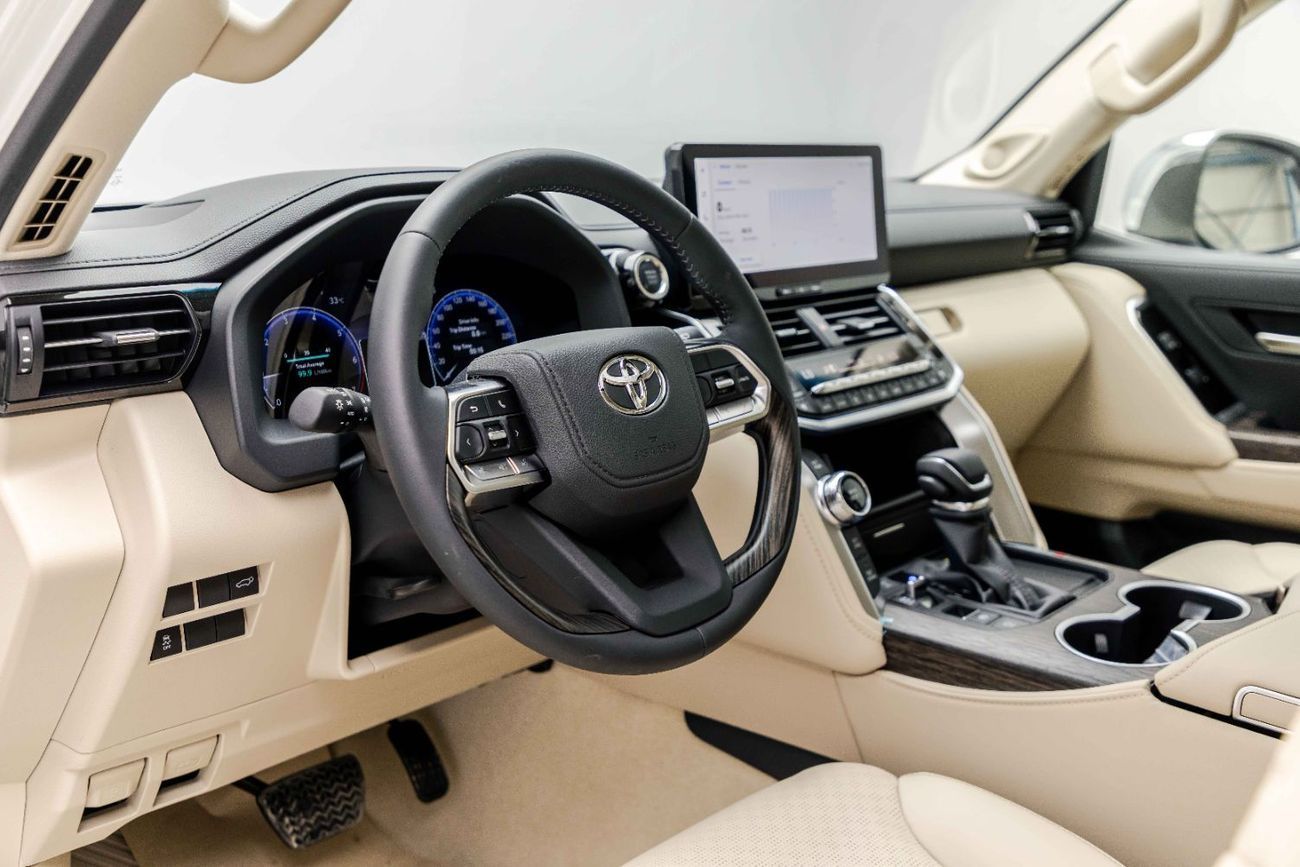 تويوتا لاند كروزر VX HI 4.0L - White Pearl Inside Beige | Export Only