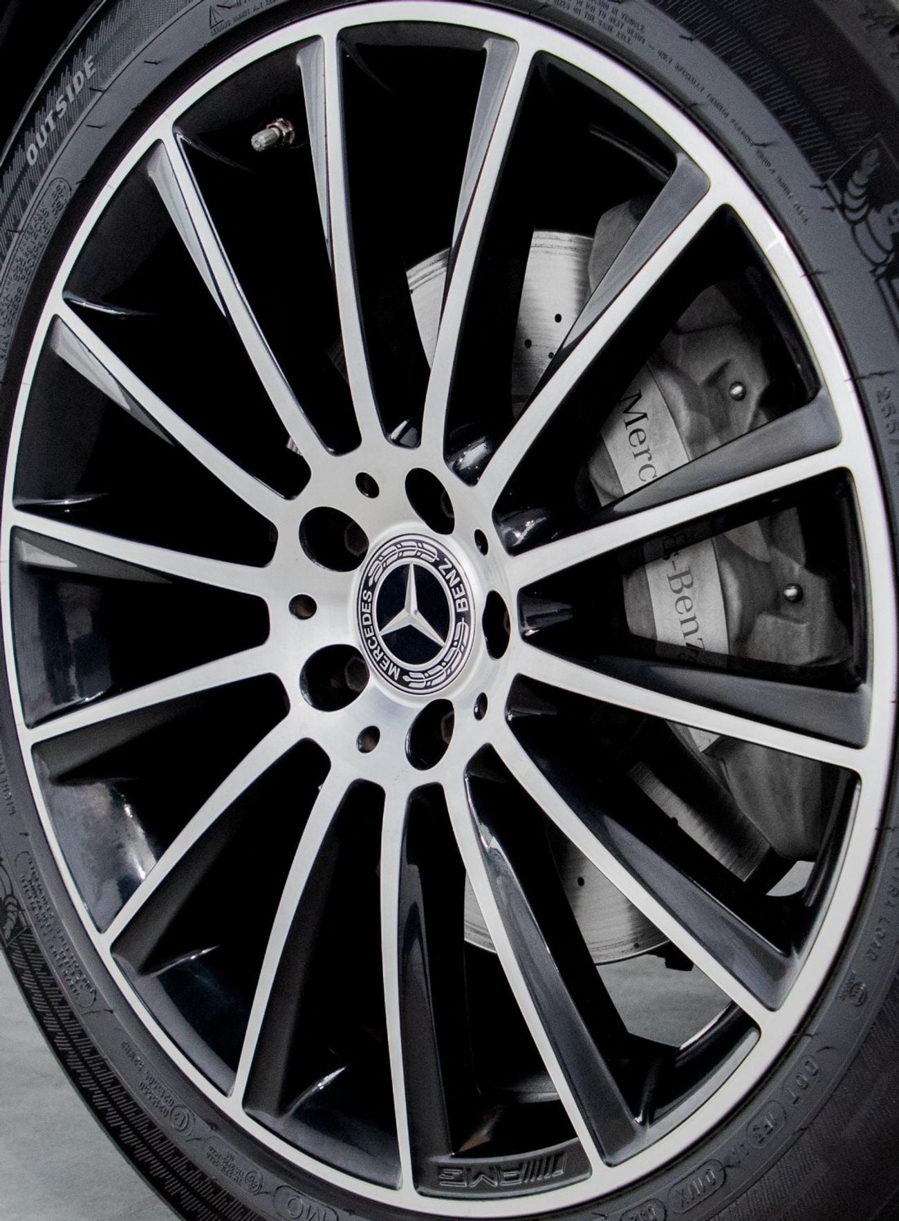 Mercedes Benz GLC200