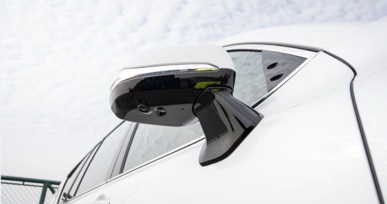 لكزس LX 700h VIP