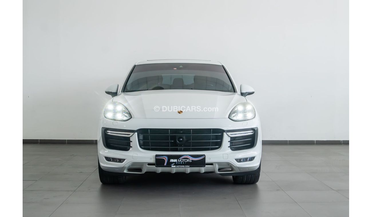 Porsche Cayenne 2016 Porsche Cayenne GTS 3.6L V6/ High Option / Sport Chrono Package & Sports Exhaust