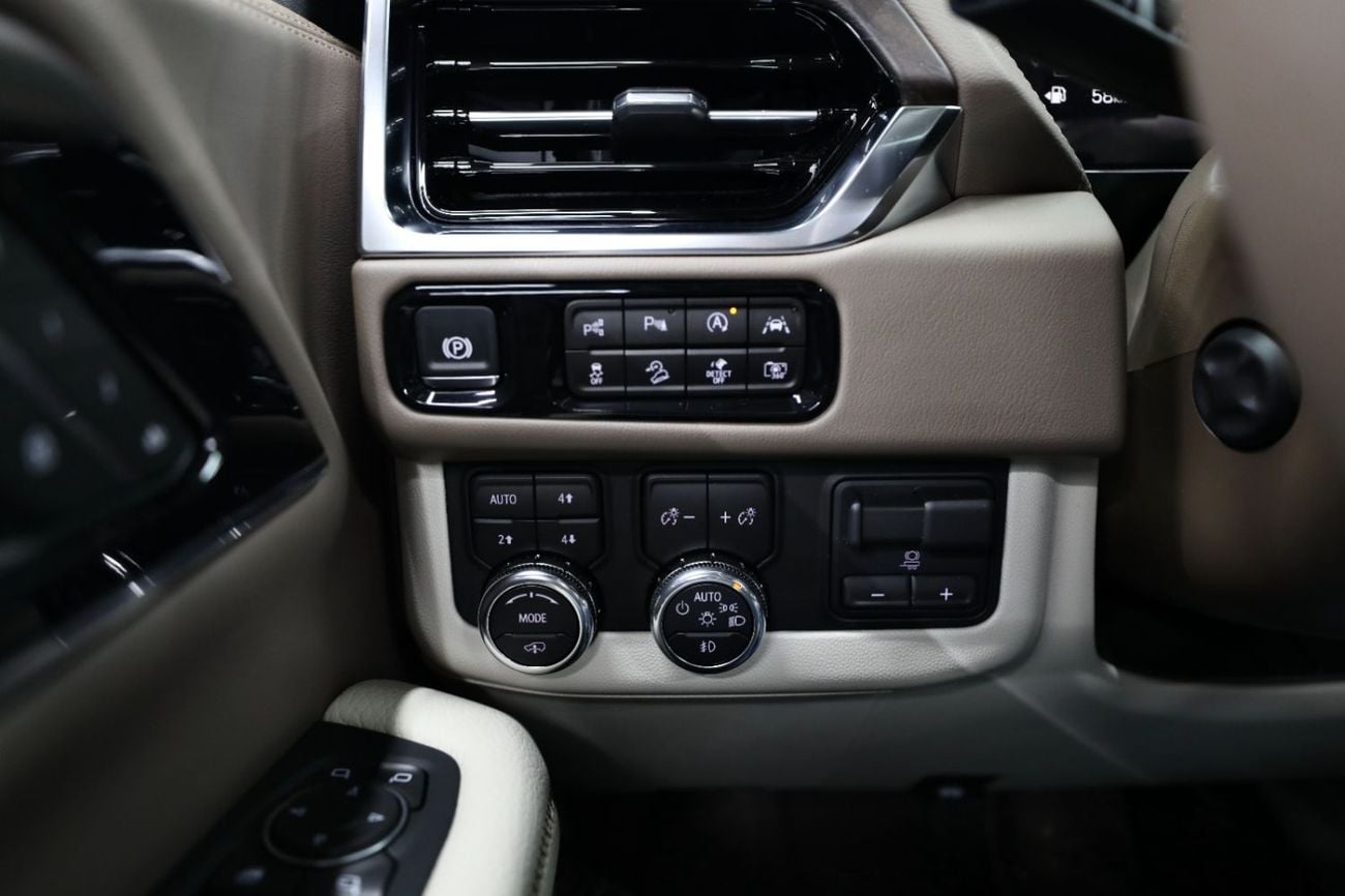 GMC Yukon 6.2 V8 Denali (AWD) GCC | V8 6.2L | 7 Seats | SWB | Brand New | Ref#Denali