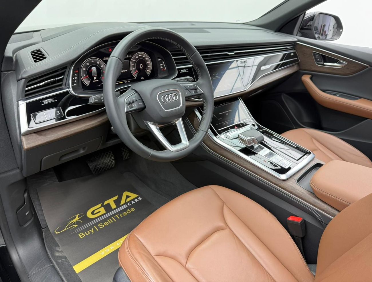 Audi Q8 2024 Audi Q8 Progress 55 TFSI Quattro, 2029 Audi Warranty + Service Pack, Low Km, Fully Loaded, GCC