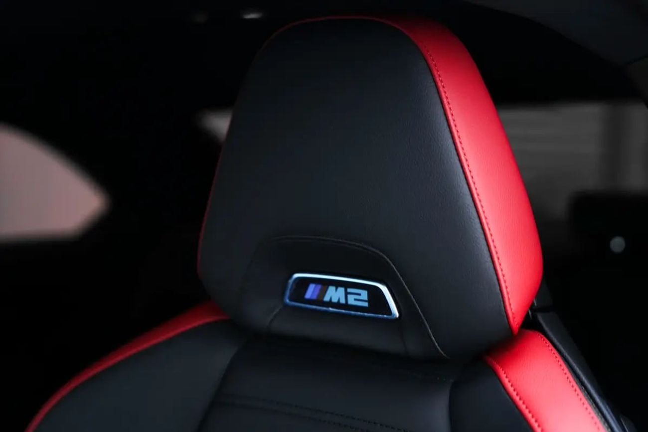 بي أم دبليو M2 WITH 3 YEARS WARRANTY AND SERVICE CONTRACT