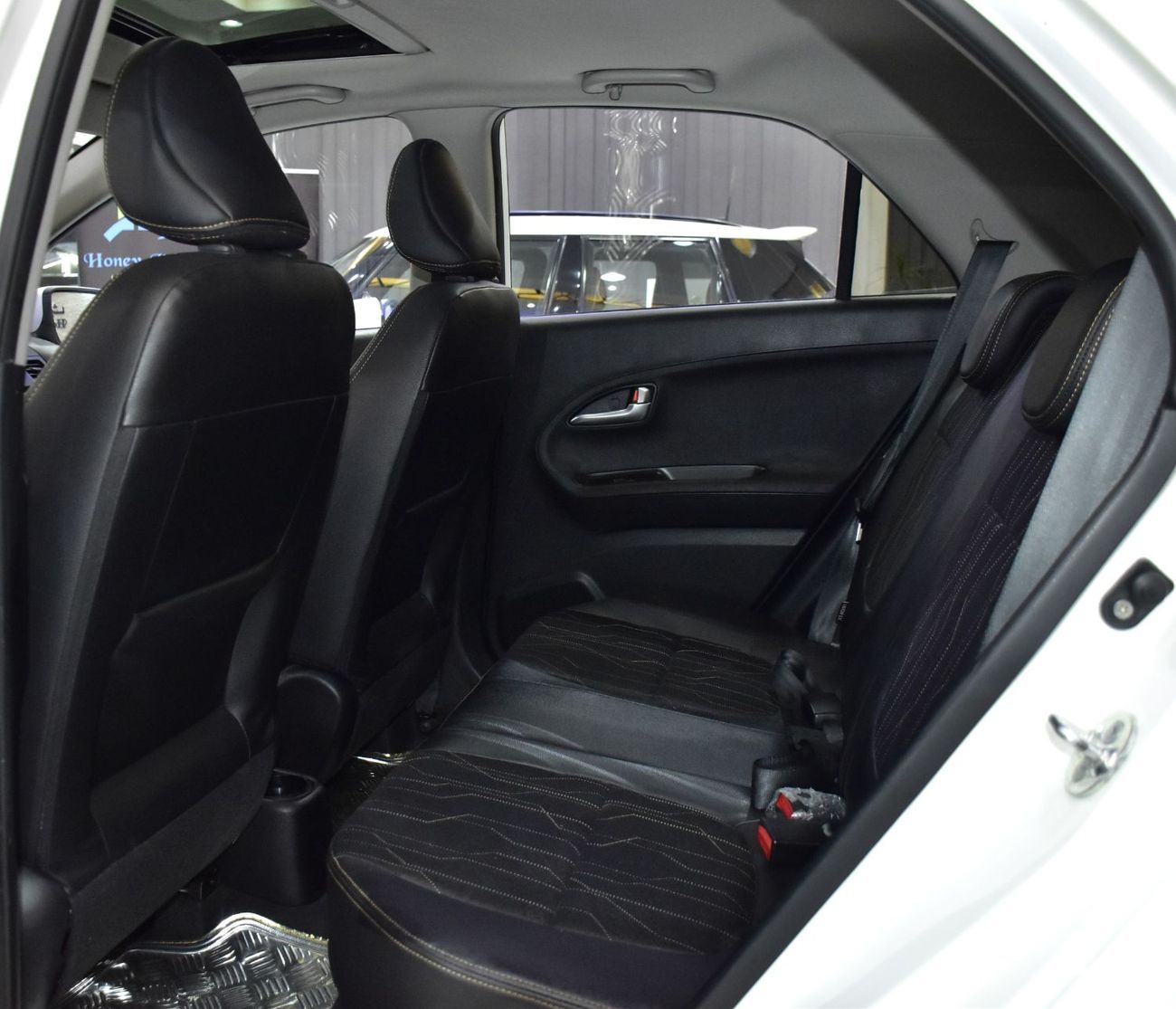 Kia Picanto EXCELLENT DEAL for our KIA Picanto ( 2015 Model ) in White Color GCC Specs