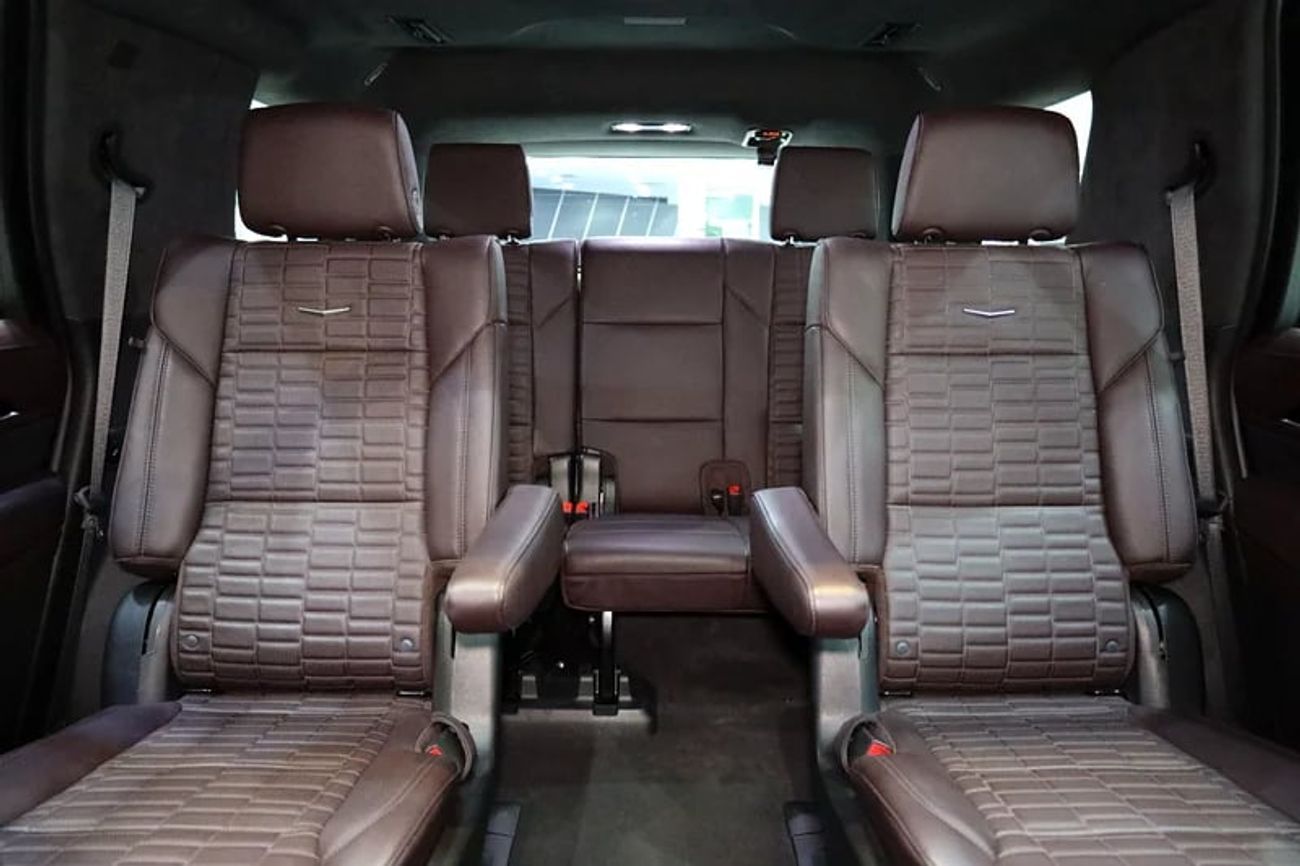 Cadillac Escalade Escalade-V 6.2L Rear-Seat Entertainment, Al Ghandi Warranty + Service Till 07/08/2029!!